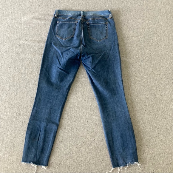 PACSUN two tone high-rise ankle jegging, size 28, raw hem, light and medium wash - Picture 3 of 4